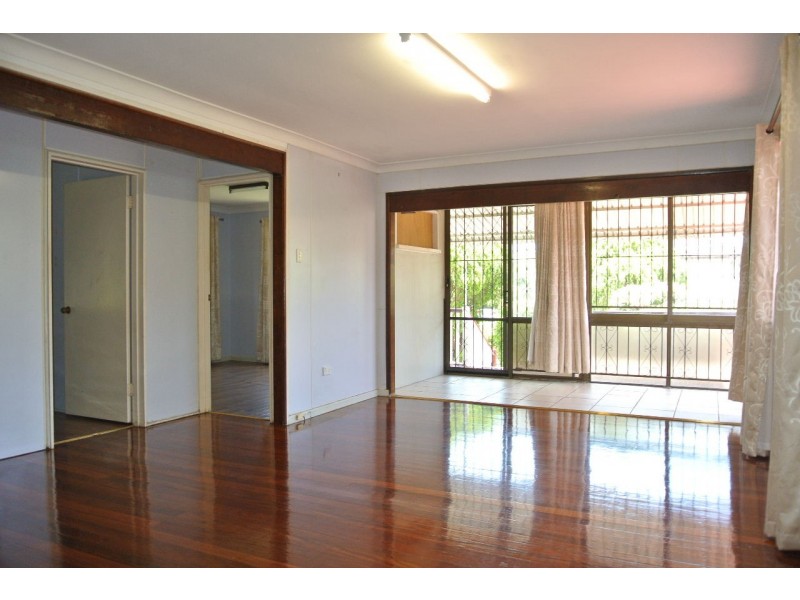 21 Bineen Street, Carina QLD 4152