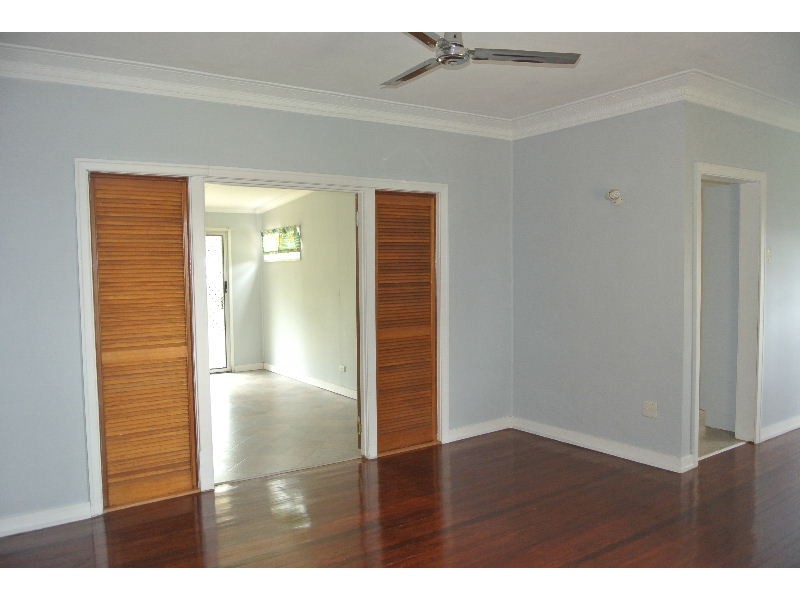 56 Lindwall Street, Upper Mount Gravatt QLD 4122