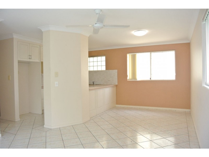 3/450 Old Cleveland Road, Camp Hill QLD 4152