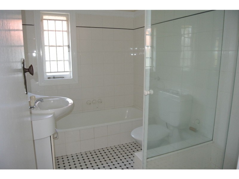 41 Clara Street, Camp Hill QLD 4152