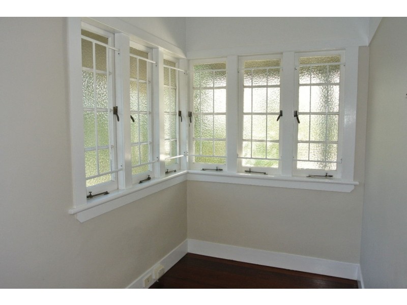 41 Clara Street, Camp Hill QLD 4152