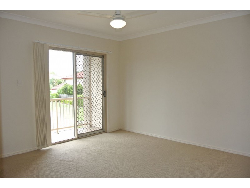 2/5 Hilltop Court, Carina QLD 4152