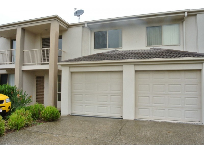 2/5 Hilltop Court, Carina QLD 4152