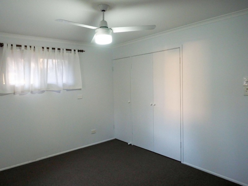 1 Brolga Street, Thorneside QLD 4158