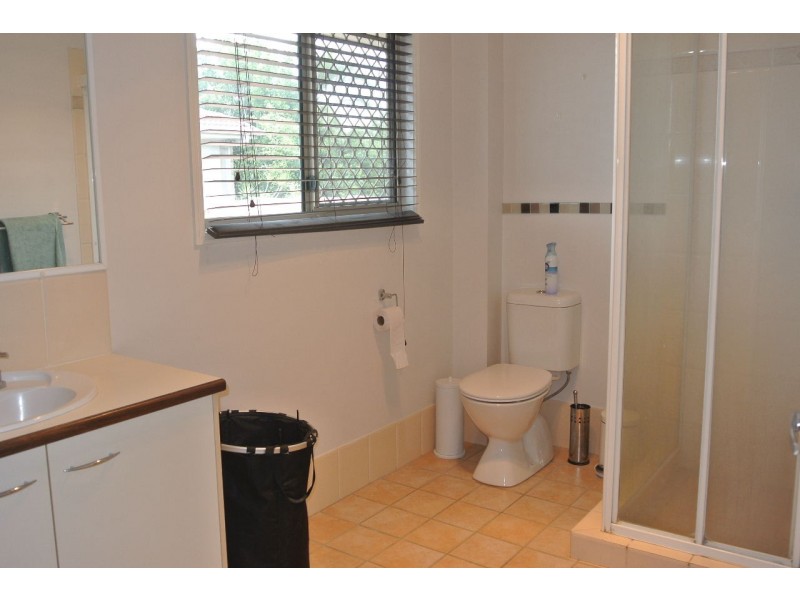 2/4 Harry Street, Zillmere QLD 4034