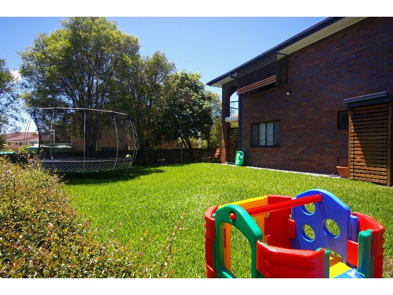 5 Glamis Court, Carindale QLD 4152