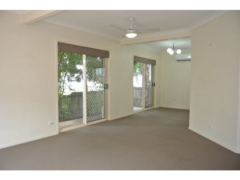 8/24 Hill Crescent, Carina Heights QLD 4152