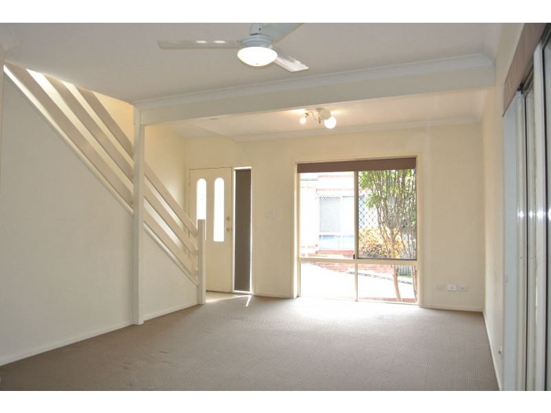 8/24 Hill Crescent, Carina Heights QLD 4152