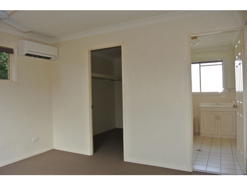 8/24 Hill Crescent, Carina Heights QLD 4152