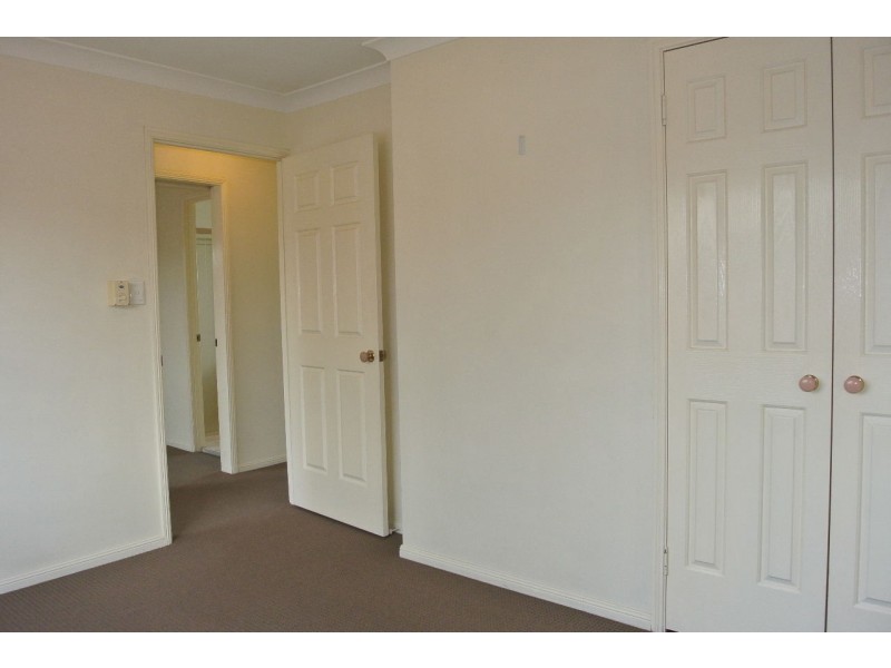 8/24 Hill Crescent, Carina Heights QLD 4152