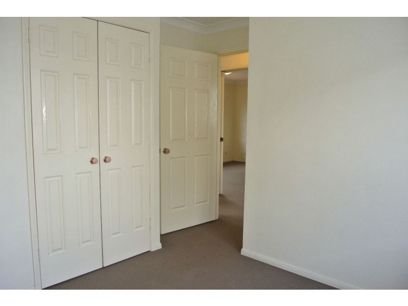 8/24 Hill Crescent, Carina Heights QLD 4152