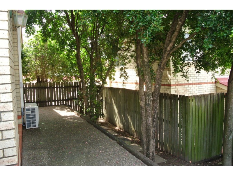 8/24 Hill Crescent, Carina Heights QLD 4152