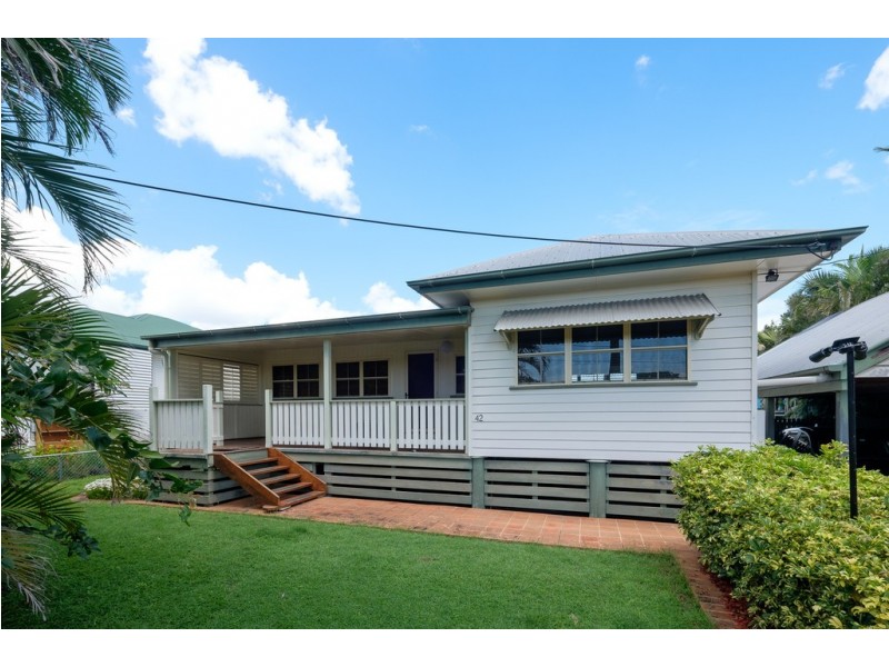 42 Radius Street, Wynnum QLD 4178