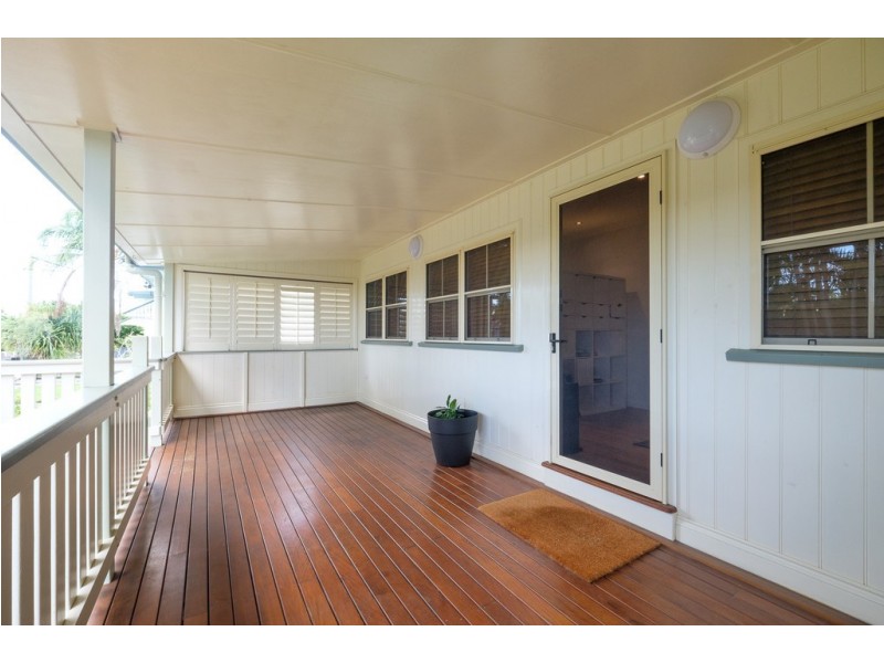 42 Radius Street, Wynnum QLD 4178