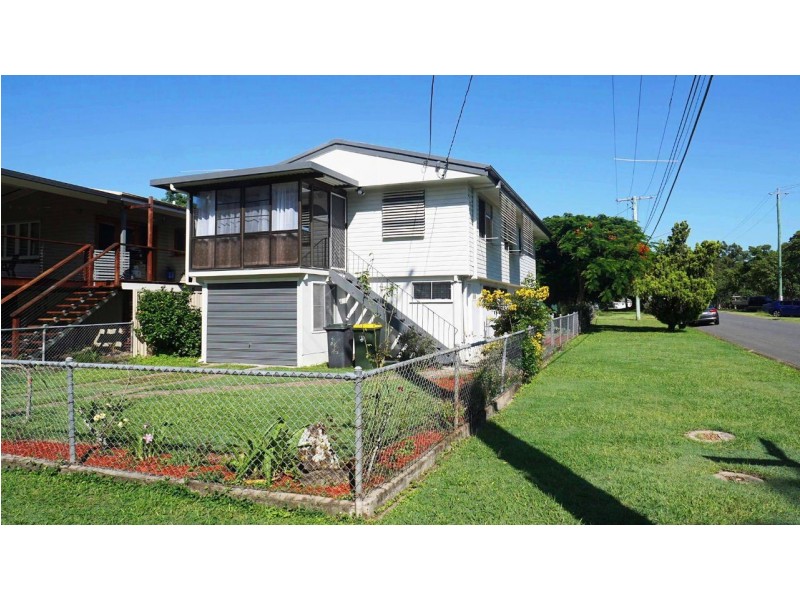 30 Wood Avenue, Carina QLD 4152