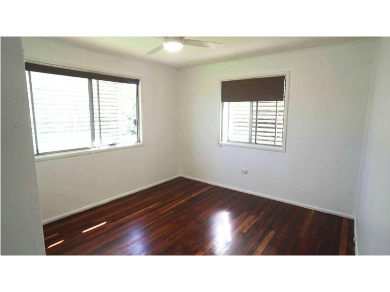 30 Wood Avenue, Carina QLD 4152