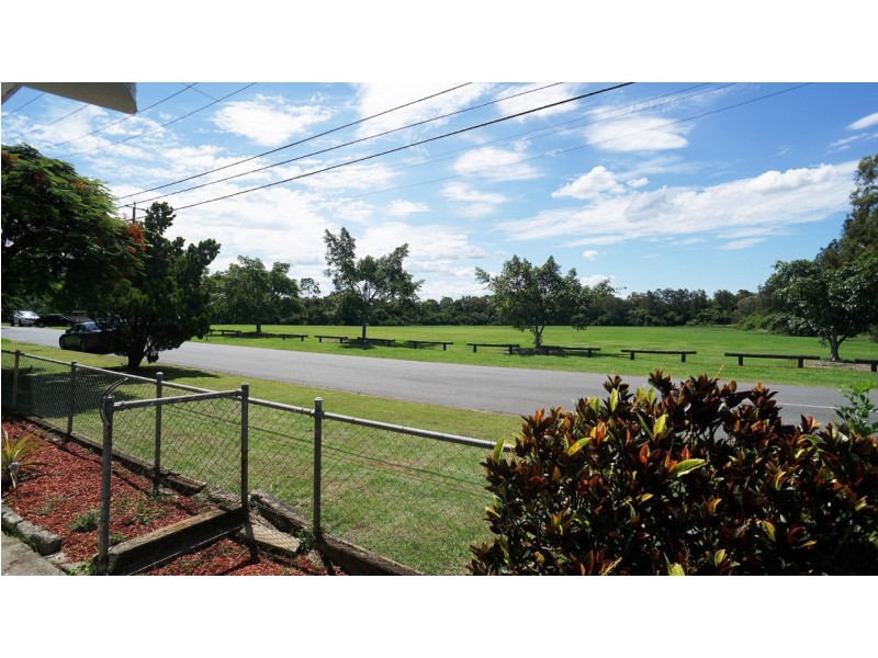 30 Wood Avenue, Carina QLD 4152