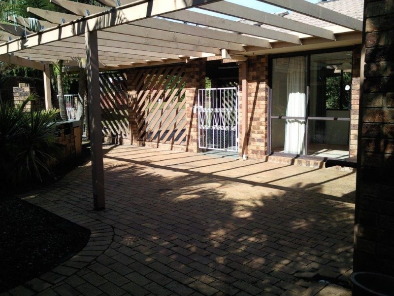 16 Houndslow Street, Alexandra Hills QLD 4161