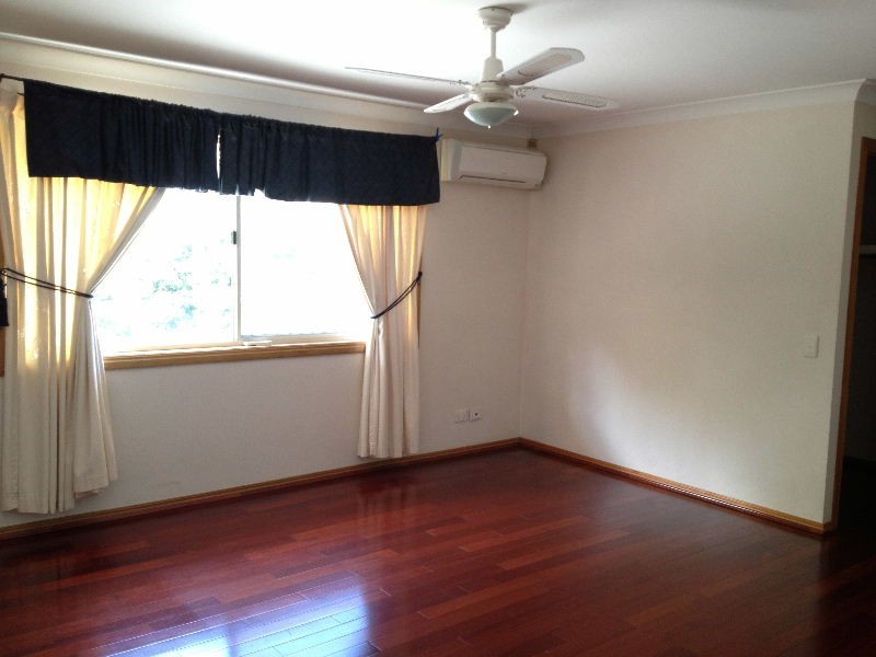 195 Scrub Road, Carindale QLD 4152