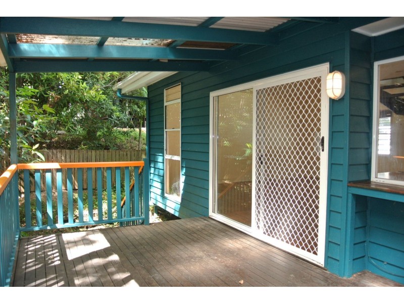 5 Ashby Street, Fairfield QLD 4103