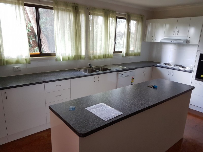 17 Harvest Street, Mansfield QLD 4122