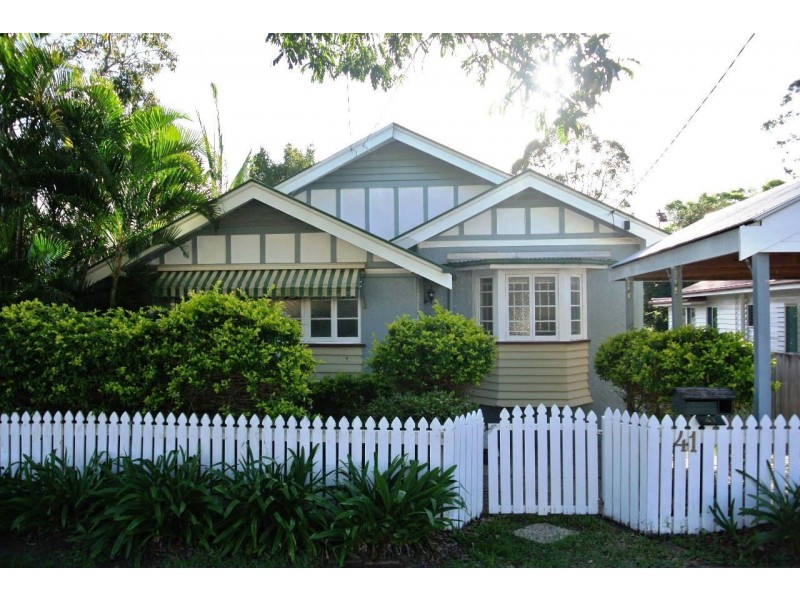 41 Clara Street, Camp Hill QLD 4152