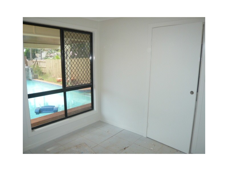 27 South Street, Cleveland QLD 4163