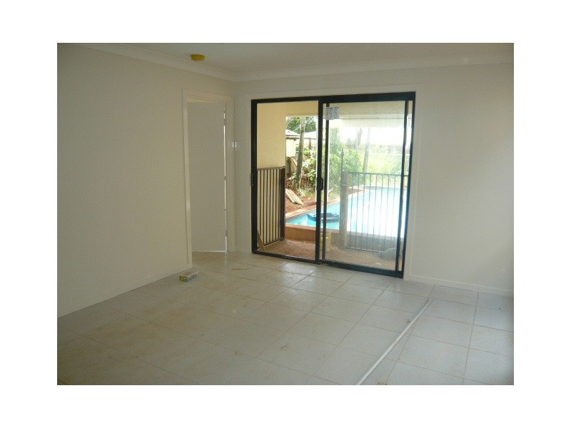 27 South Street, Cleveland QLD 4163