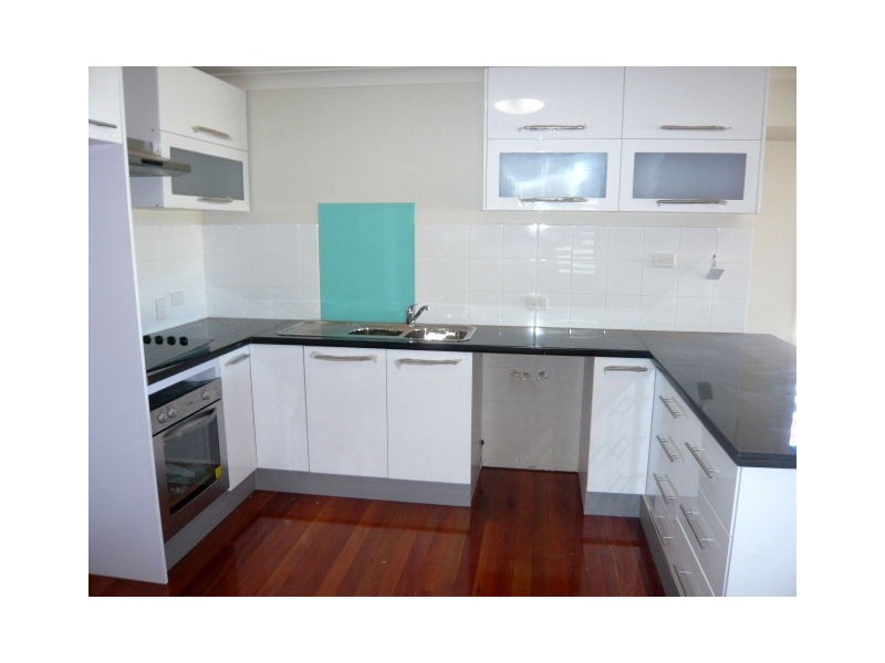 25 South Street, Cleveland QLD 4163