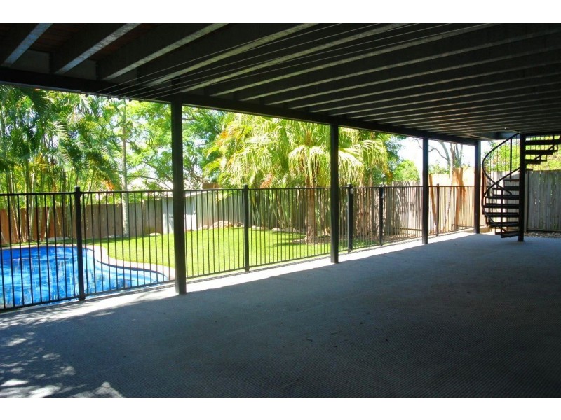 34 Mee Street, Carina QLD 4152