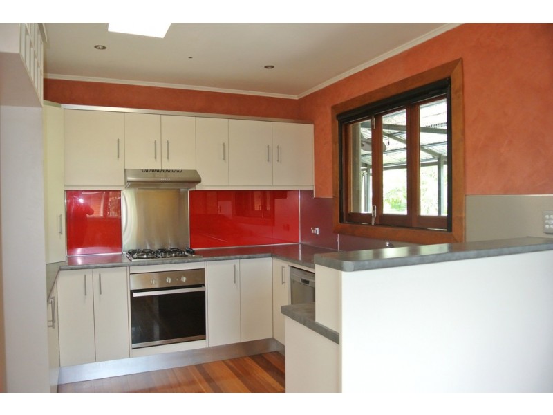 34 Mee Street, Carina QLD 4152