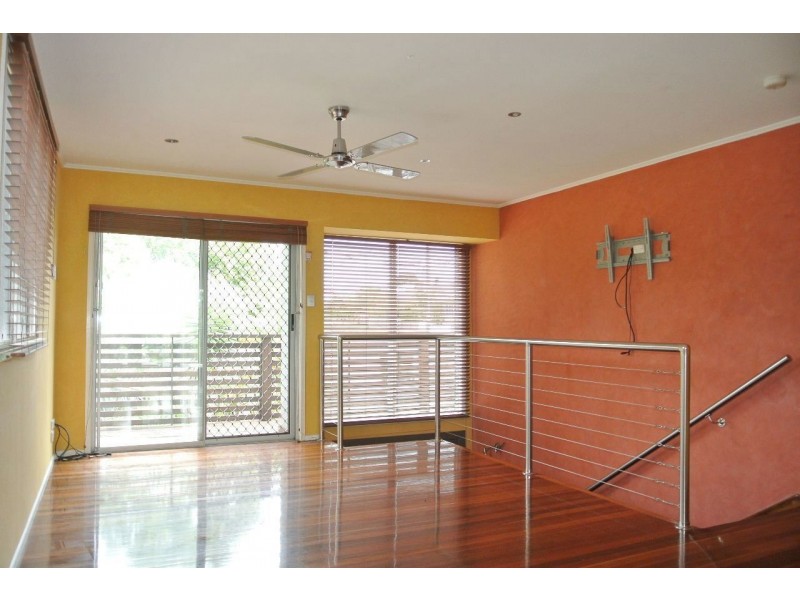 34 Mee Street, Carina QLD 4152