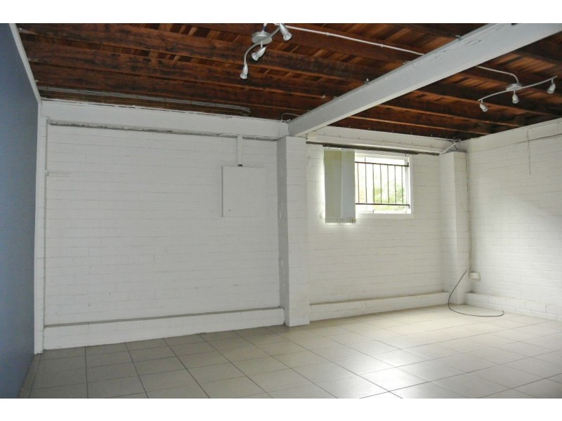 34 Mee Street, Carina QLD 4152