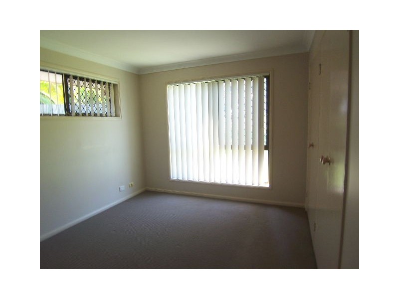 4 Kennet Place, Carina QLD 4152