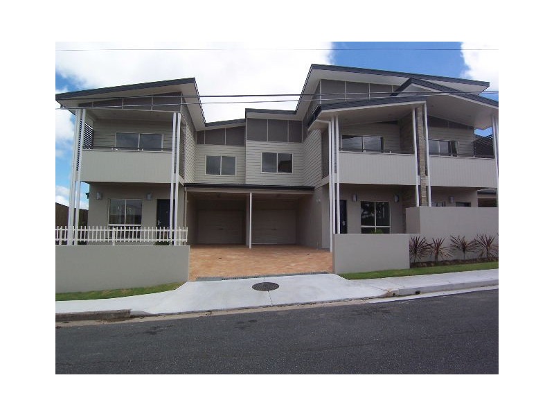 4/43 Dickenson Street, Carina QLD 4152