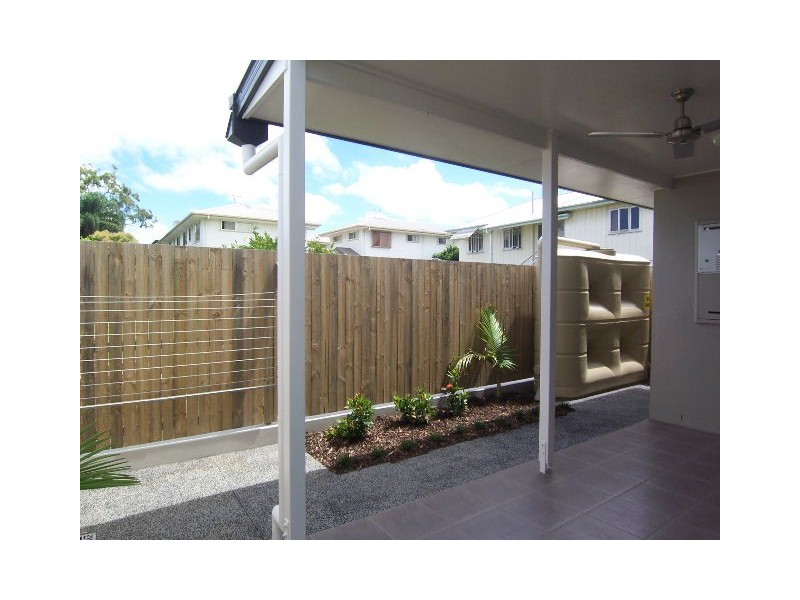 4/43 Dickenson Street, Carina QLD 4152