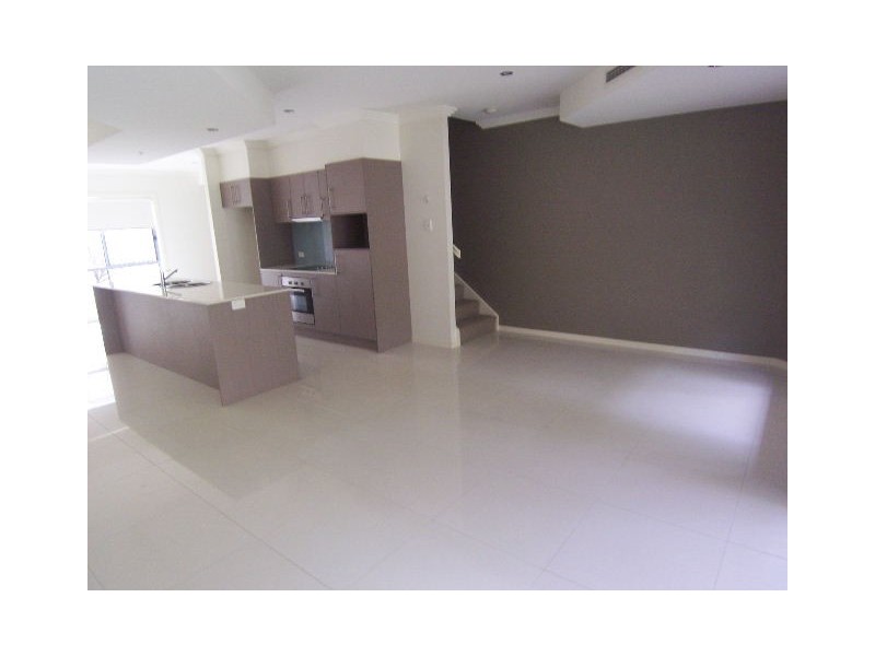 21/276  Pine Mountain Road, Carina Heights QLD 4152