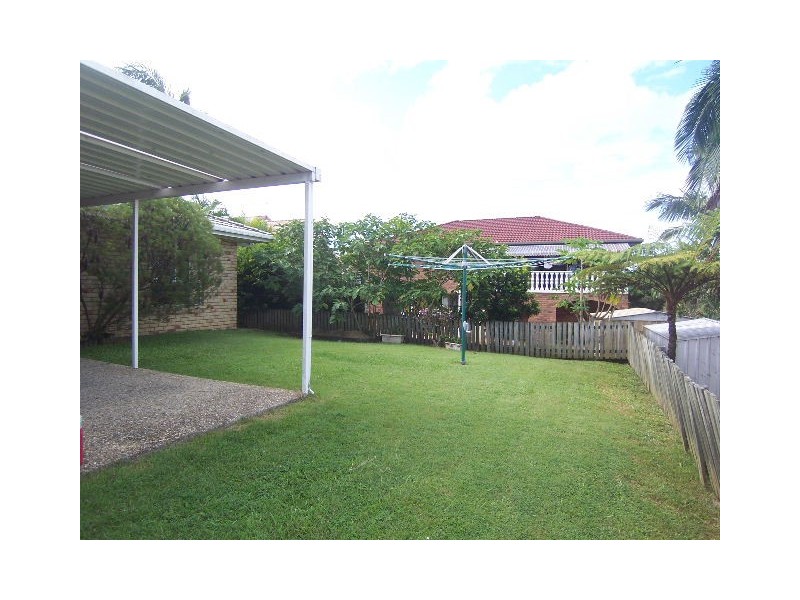 11 Tonbridge Street, Tingalpa QLD 4173