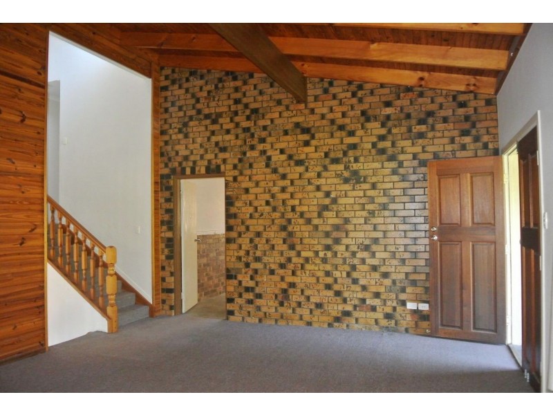 17 Harvest Street, Mansfield QLD 4122