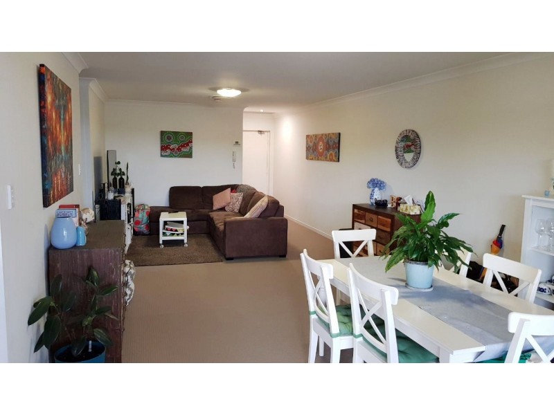 8/24 Dickenson Street, Carina QLD 4152