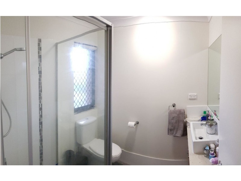 8/24 Dickenson Street, Carina QLD 4152