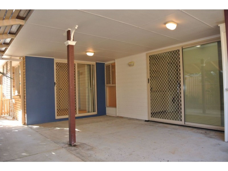 2a Beach Street, Cleveland QLD 4163