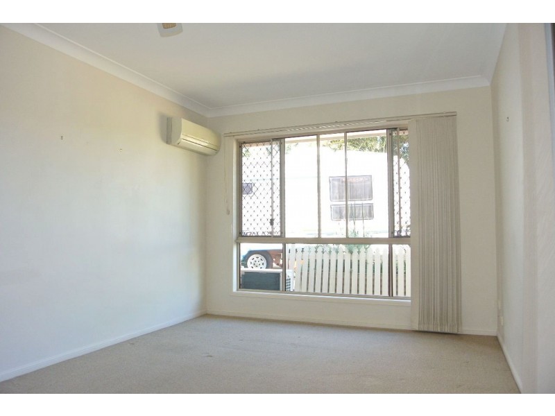 2a Beach Street, Cleveland QLD 4163