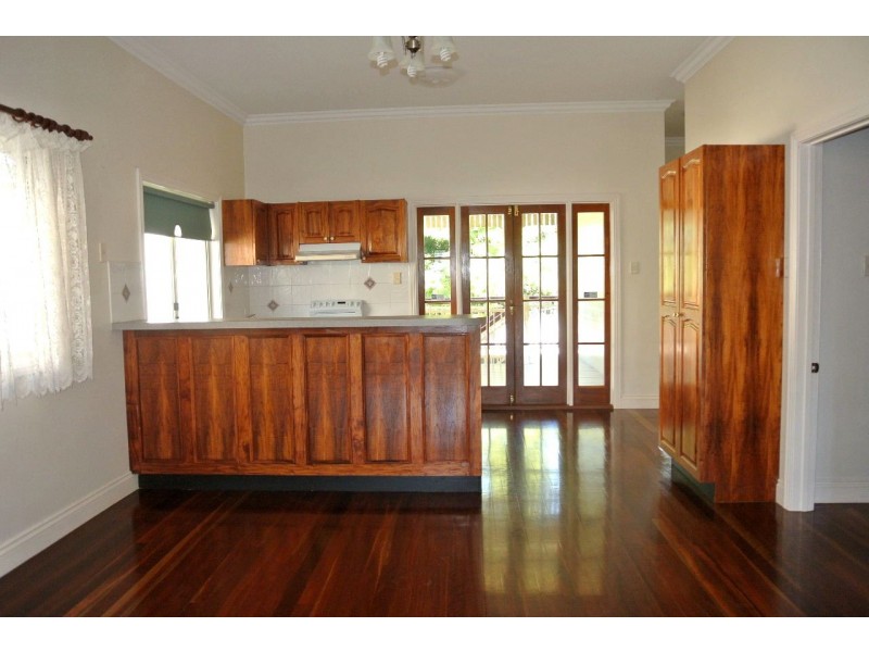 35 Wyena Street, Camp Hill QLD 4152