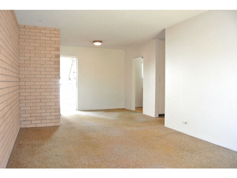 3/23 Holland Street, Greenslopes QLD 4120