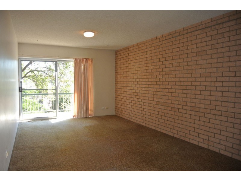 3/23 Holland Street, Greenslopes QLD 4120