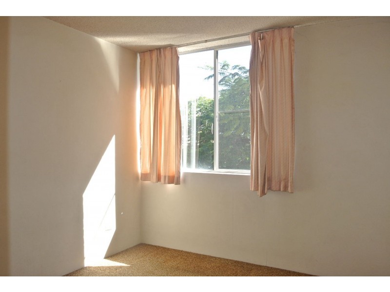 3/23 Holland Street, Greenslopes QLD 4120