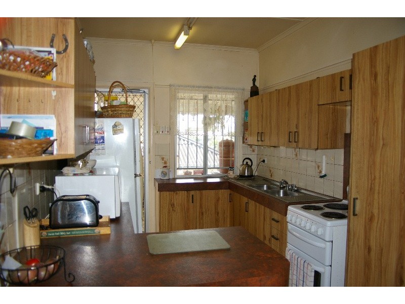 18 Wonersh Street, Carina QLD 4152