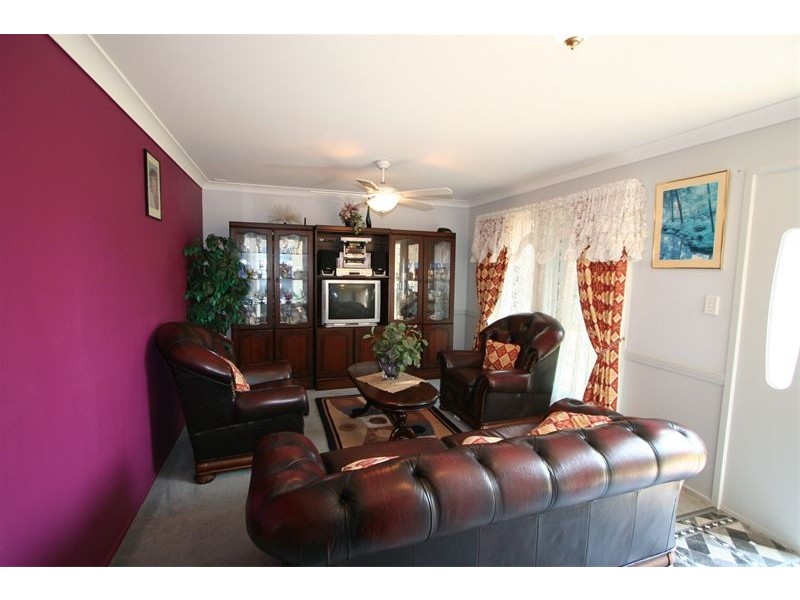 4 Templar Street, Wynnum West QLD 4178