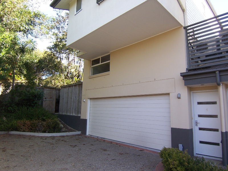 4/38 Waratah Street, Carina QLD 4152